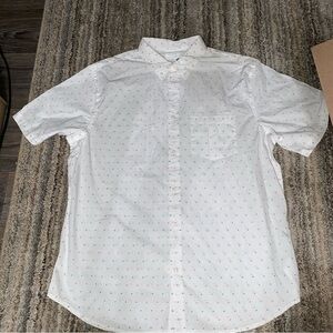 Old Navy White Short Sleeve Button Down Shirt (8)
